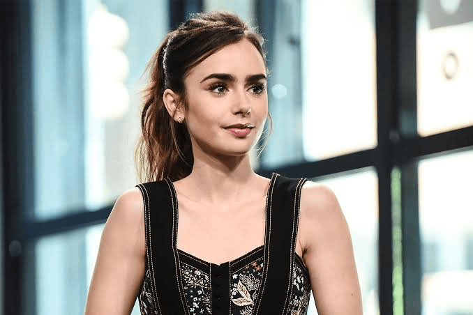 Qual a altura de Lily Collins? Descubra tudo sobre sua estatura e curiosidades