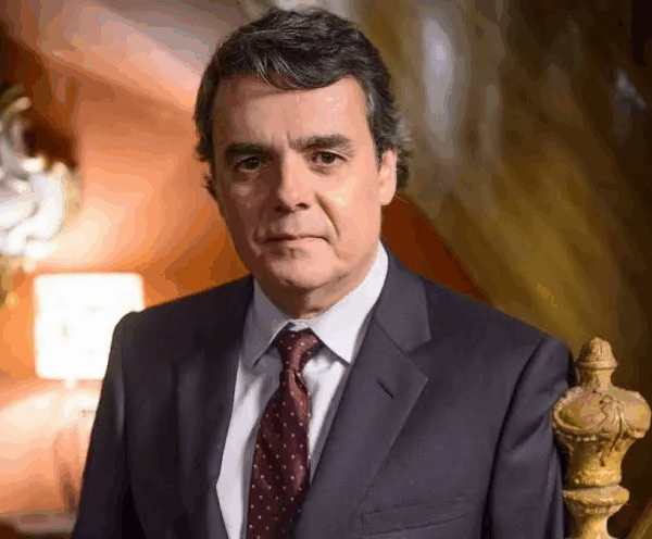 Cássio Gabus Mendes tem filhos? Descubra tudo sobre sua família